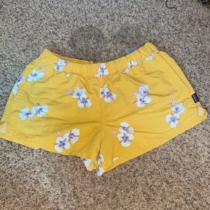 patagonia yellow flower shorts